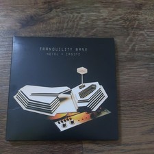 ARTIC MONKEYS -Tranquility Base Hotel + Casino - Digipack - Neu in orginal Folie