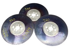 3 Stück Katthöfer Speedtec Metallsägeblatt HSS DMo5 Z144 240x2,5x32mm 48559
