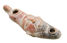 ANTIKE RÖMISCHE TERRAKOTTA-ÖLLAMPE MIT VERZIERUNGEN. RAR