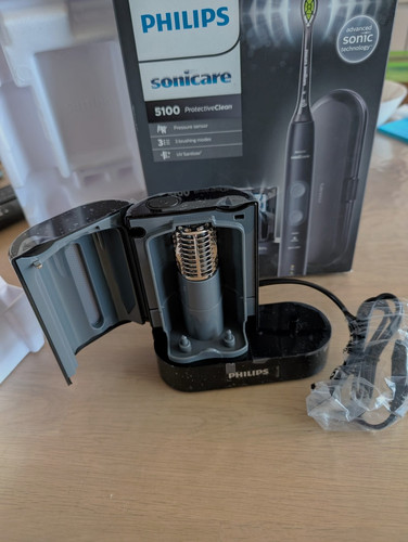 Philips sonicare sanitizer - sonicare, uv-sanitizer