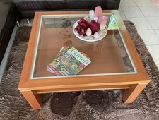 Wohnzimmertisch/Couchtisch nach Maß vom Schreiner mit Glasplatte