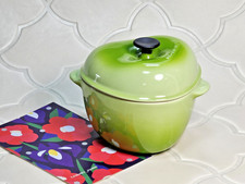 Creuset petite apple - le,