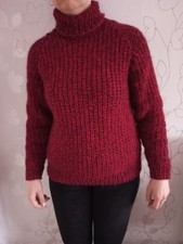 handgestrickter Pullover
