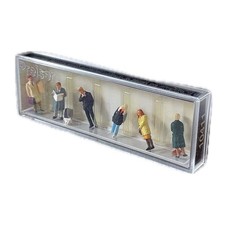 Preiser 10411 H0 Wartende