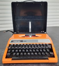 Silver Reed Reise-Schreibmaschine von SEIKO, Orange, sehr guter Zustand