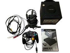 Nintendo Gamecube-Konsole mit Gameboy Player und CD