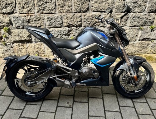 Motorrad streetfigther optik - motorrad, /