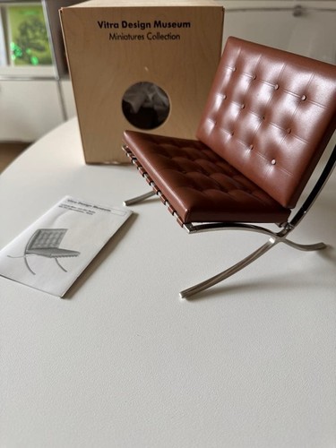 Vitra design museum miniatur - vitra,