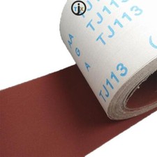 Breite Schmirgelpapier Rolle