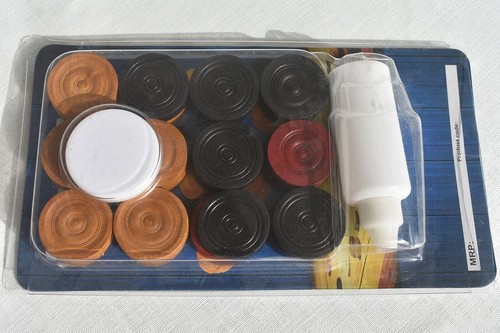 Carrom steine set mit striker - set,