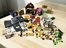 Playmobil „Pferderange, Pferdehof, Tiere, Pferdeanhänger“Konvulent