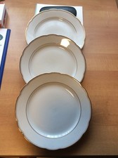 Teller der Marke Kahla