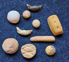 10 tlg. Set von Brot und