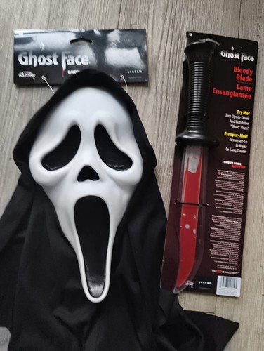 Fun world ghost face scream - world,