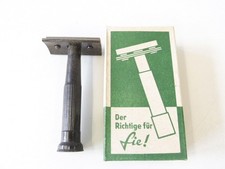 Preßstoff Rasierer Rogerit in