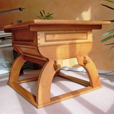 Rhöntisch Jogltisch aus