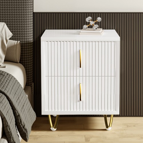 Nachtschrank mit 3 - /,