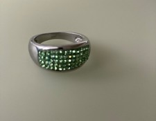 Damenring mit grünen Kristallen Luna, Swarovski Ring Luna mit grünen Kristallen