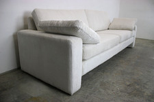 COR-Conseta Couch