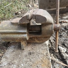 Schraubstock, Altes Werkzeug