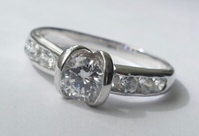 Ring 9 Zirkonias Brillantschliff 925 Silber rhodiniert Vintage 90er ring silver