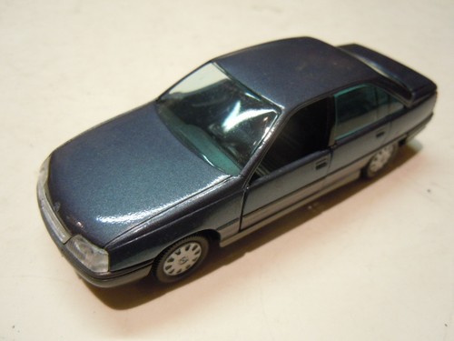 Seltenes opel omega modell - a,