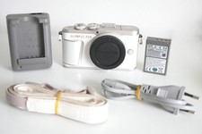 Olympus PEN-E PL9, NUR/ONLY