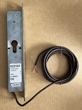 BUS BLOCKSCHLOSS 022101