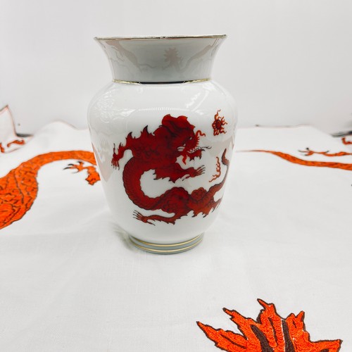Porzellan vase roter - porzellan,