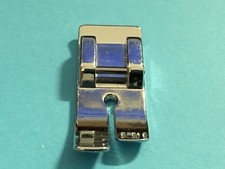 Universal Nähfuß für fasst