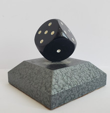 Vintage Briefbeschwerer