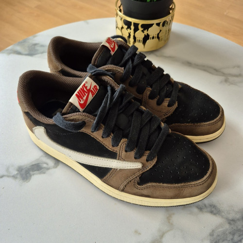 Nike air jordan low travis - nike, x