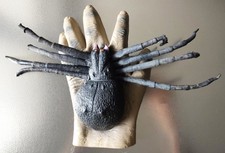 HALLOWEEN Handschuh mit großer Spinne Dekoration Scherzartikel