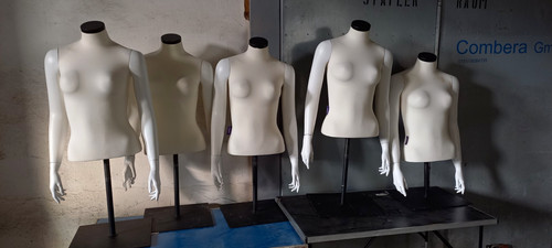 Schaufensterpuppe torso damen - schaufensterpuppe,