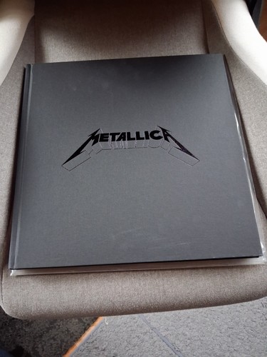 Metallica buch aus black - aus, album