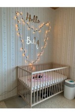Babybett /CRIB von IKEA mit Matratze - weniger gebraucht