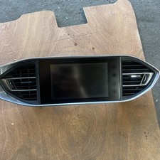 Peugeot 308 2014 Media Display
