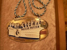 KARNEVAL 1993 FRANKFURT M.: WEISSE MÜTZEN SENATSWAGEN, dicker Sitzungsorden