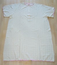 TRIUMPH Nachthemd Gr. 44 XXL gelb Blüten Details kurzarm Vintage Retro neuwertig