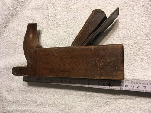Alter hobel holzhobel deko - hobel,, holzhobel.
