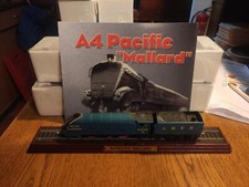 Atlas Standmodell Dampflok A4