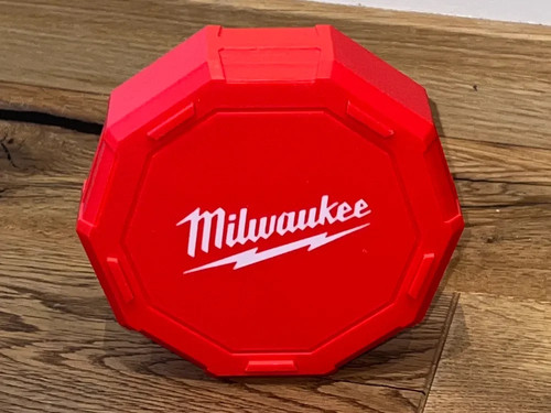 Milwaukee twistlock 125 - milwaukee,