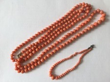Alter Korallenschmuck, lange