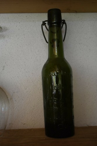 Alte bierflasche - alte,