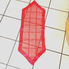 ROTER TISCHLÄUFER, max. 105 X 38 cm