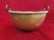 Großer antiker Kupferkessel