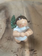 Wendt und Kühn Engel kniend