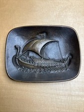 Wikinger Schiff auf Bronze? Messing? Platte zum Aufhängen Alt? Metallobjekt