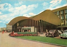 AK Bochum, Hauptbahnhof Oldtimer 1960er? (Nr. 2881)