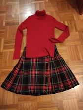 Schottenrock und Shirt von Dal